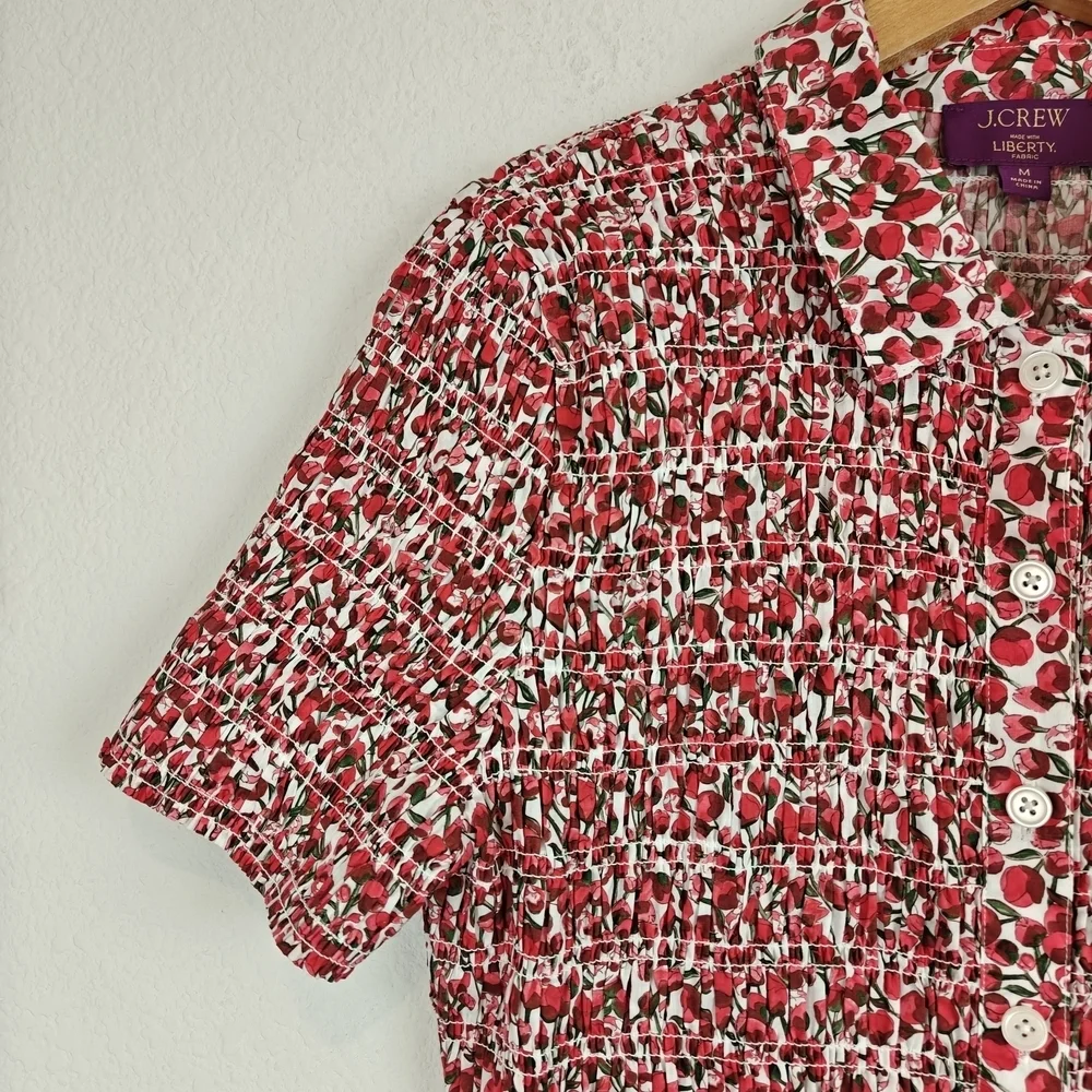 J. Crew Nwot Smocked button-up shirt in Liberty® Eliza's Red fabric Sz M